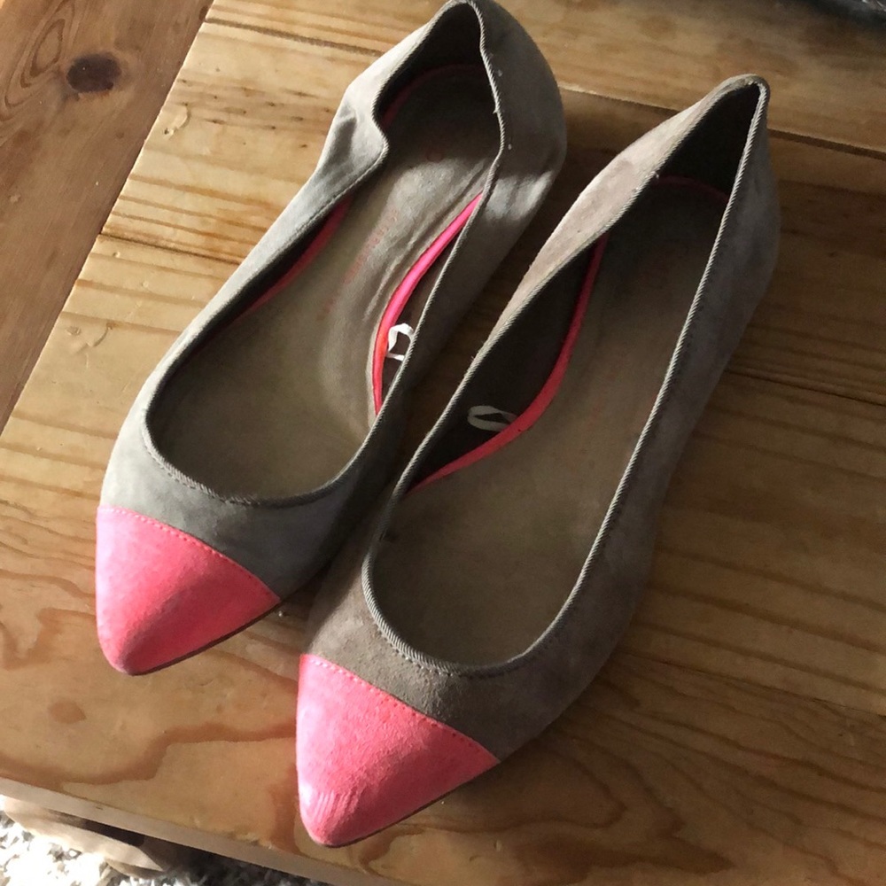 GAP Genuine Suede Leather pointy Flats 7
